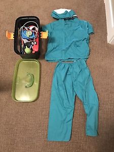 Play doctor kit