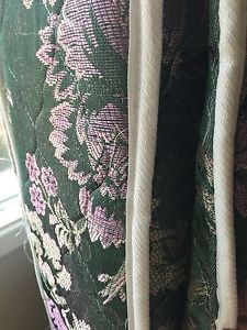 Queen size box spring and mattress
