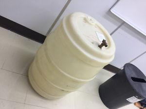 Rain Barrel / Water Tank