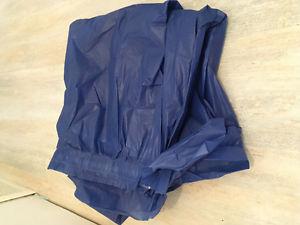 Royal blue table skirt - New