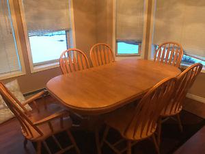 Solid wood kitchen table with 6 chairs
