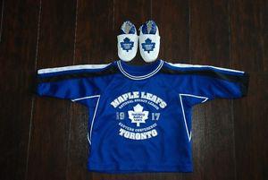 "Toronto Maple Leafs" infant booties & jersey Size 12 months