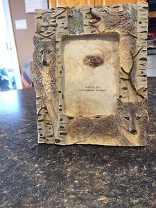Wolf picture frame