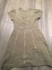 Women's medium knitted dress