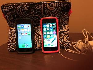 two very nice Iphone 5C cell phones