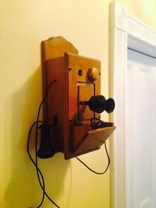 Antique Tele-Tone Canada Oak Wall Telephone