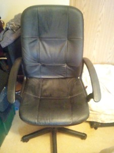 Black leather computer chair.