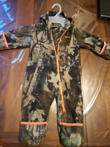 Columbia fleece suit-months-Spring/fall