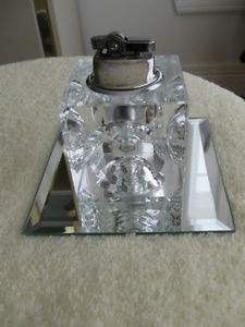 EXQUISITE OLD VINTAGE CRYSTAL CLEAR CHROMED GAS TABLE