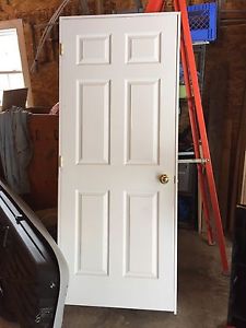 Interior door with includes jamb and door knob