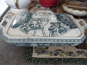 Lovely Antique "Wedgwood" Ivanhoe Covered Serving Dish