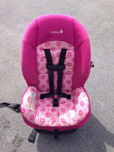 PINK CAR SEAT -$40 IF GONE TONIGHT INCLUDING DELIVERY!