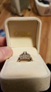 Real Canadian diamond engagement ring and wedding band