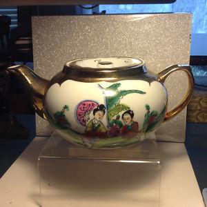 Vintage Chinese Teapot