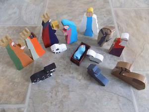 13 Figures and Barn Nativity Sets