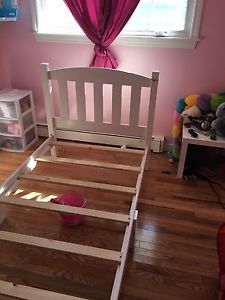 2 twin bed frames and 1 queen sleigh headboard