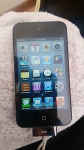 32 gig ipod touch 4