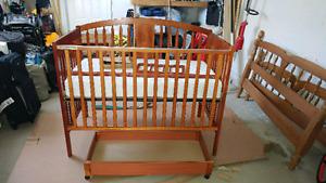 4-in-1 Convertible Crib with Matching Change Table and