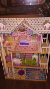 4ft doll house