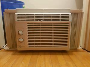 Apartment size Air conditioner