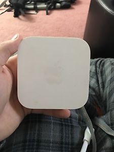 Apple airport internet router