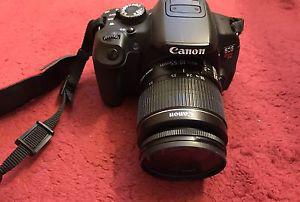 Canon T4i - sparingly used - with box & accessories
