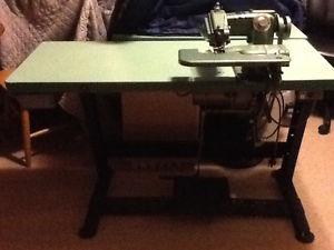 Chandler Industrial blind hemmer