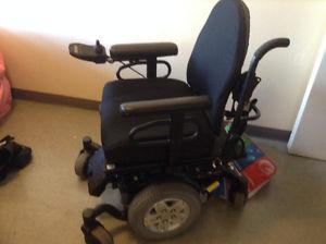 Electric wheelchair Quantum 600E