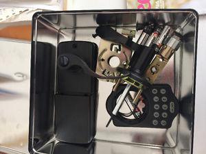 Facto keypad electronic deadbolt lock