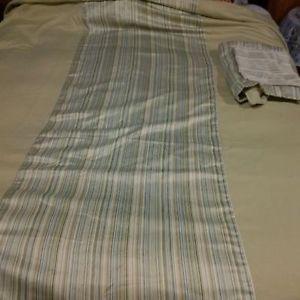King size duvet cover and two shams $25
