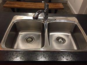 Nautica double sink and taps