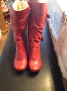 New Ladies Red Winter Boots