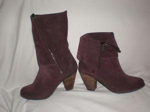 New leather boots, size 8, never worn, plum color suede.