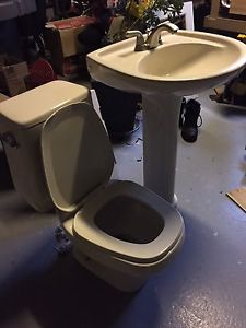 Pedestal Sink and matching toilet