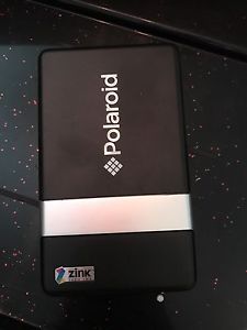 Polaroid to go instant mobile printer