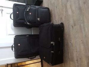 Set of 4 Swiss luggage bags