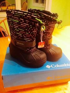 Size 10 Columbia Brand New Boots