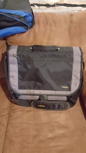 Targa Laptop messenger bag