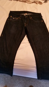 True Religion Jeans - Boot Cut Size 30 but fits to 32 waist