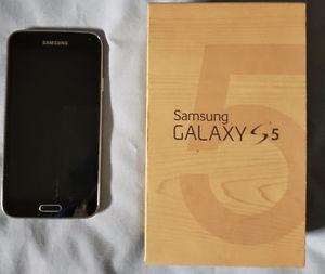 Unlocked Samsung Galaxy S5 - Excellent Condition
