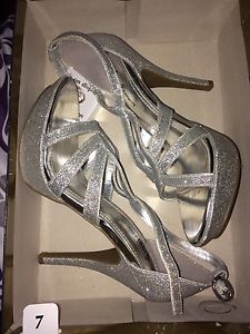 Wanted: Sparkly high heels