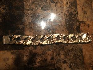 140 gram 14k gold diamond cut and nugget link bracelet