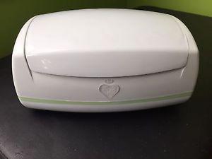 Baby wipes warmer