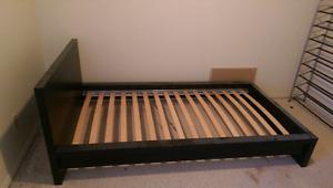 Bed frame- single