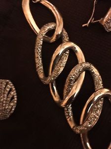 Bracelet and earring set