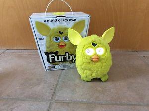 Furby - yellow