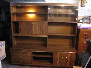 Large display cabinet/entertainment unit. Very good