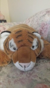 Large tiger teddy