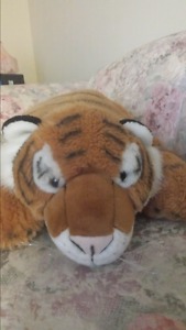 Large tiger teddy