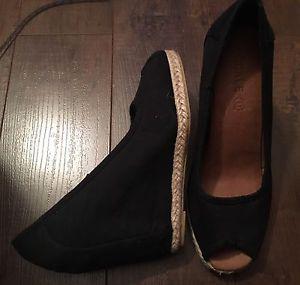 Size 38- LOCALE Black Fabric/Leather Wedges